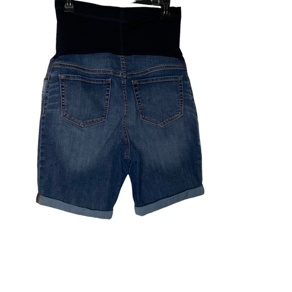 𝅺LIZ Lange Maternity for target Bermuda jean shorts. Size M - Picture 6 of 6